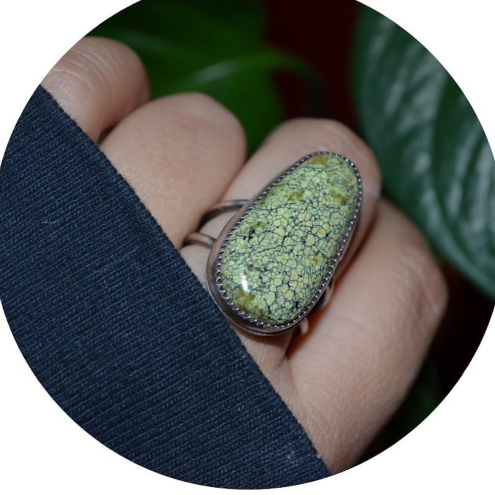 Serpentine Ring - image 1